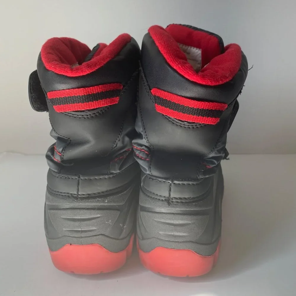 Cat & Jack Kids Black Red Thermolite Insulated Winter Snow‎ Boots Size 3
